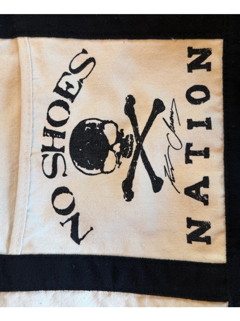 Kenny Chesney No Shoes Nation Tote Bag in Black and Cream - Picture 2 of 5